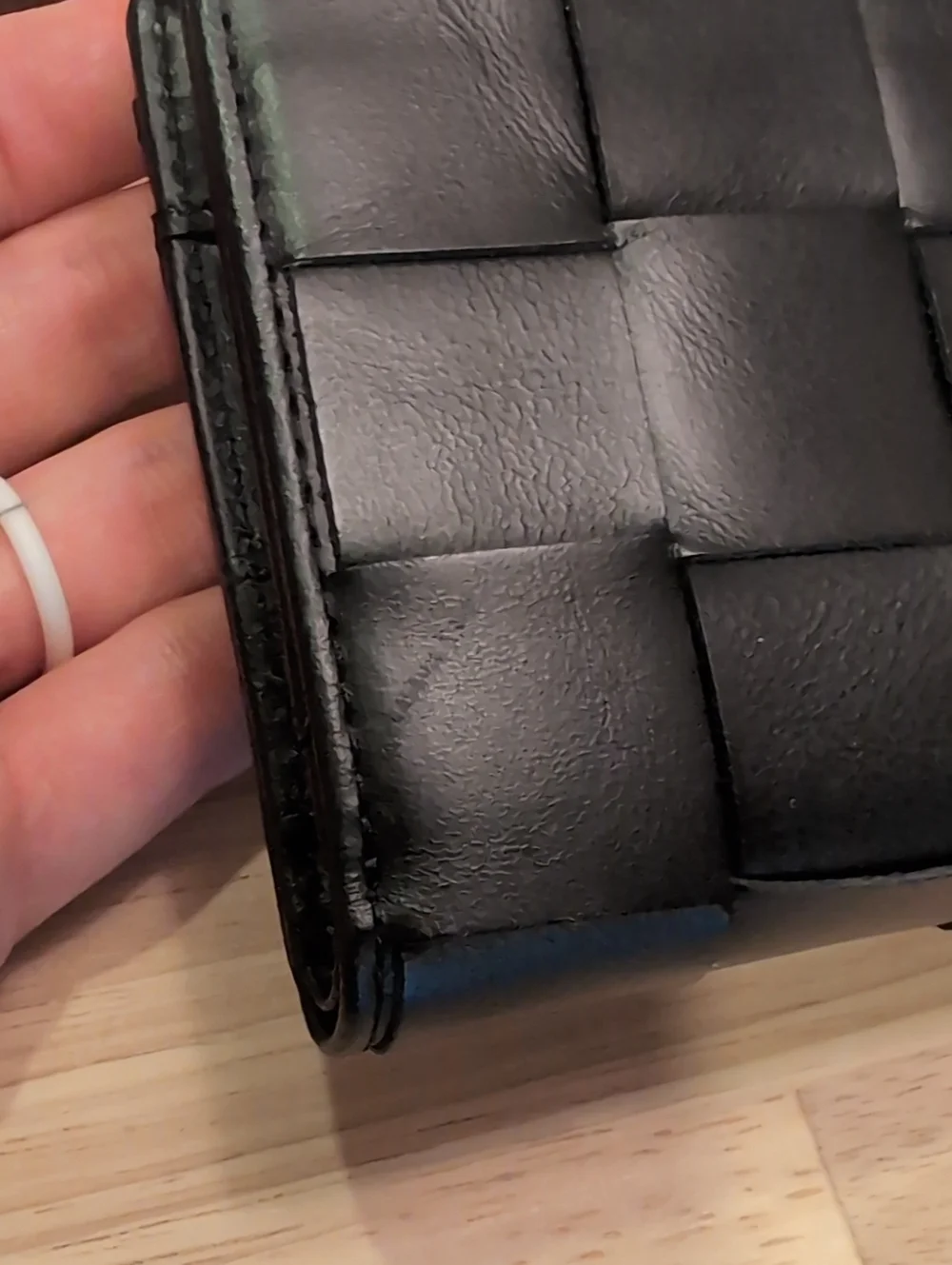 Andar The Lo Wallet In Jet Black | Macro Woven